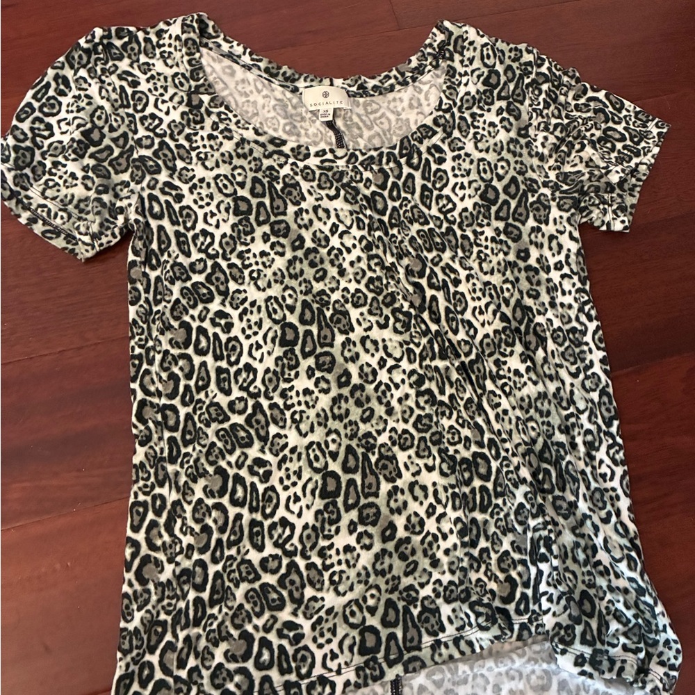 Socialite Black and White Short Sleeve Tee